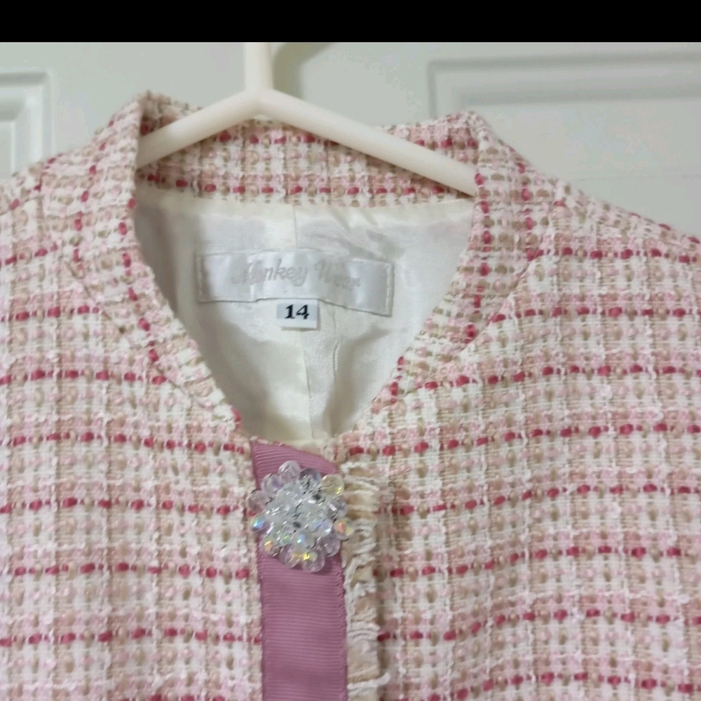 Chic Pink Tweed Jacket - Picture 3 of 12